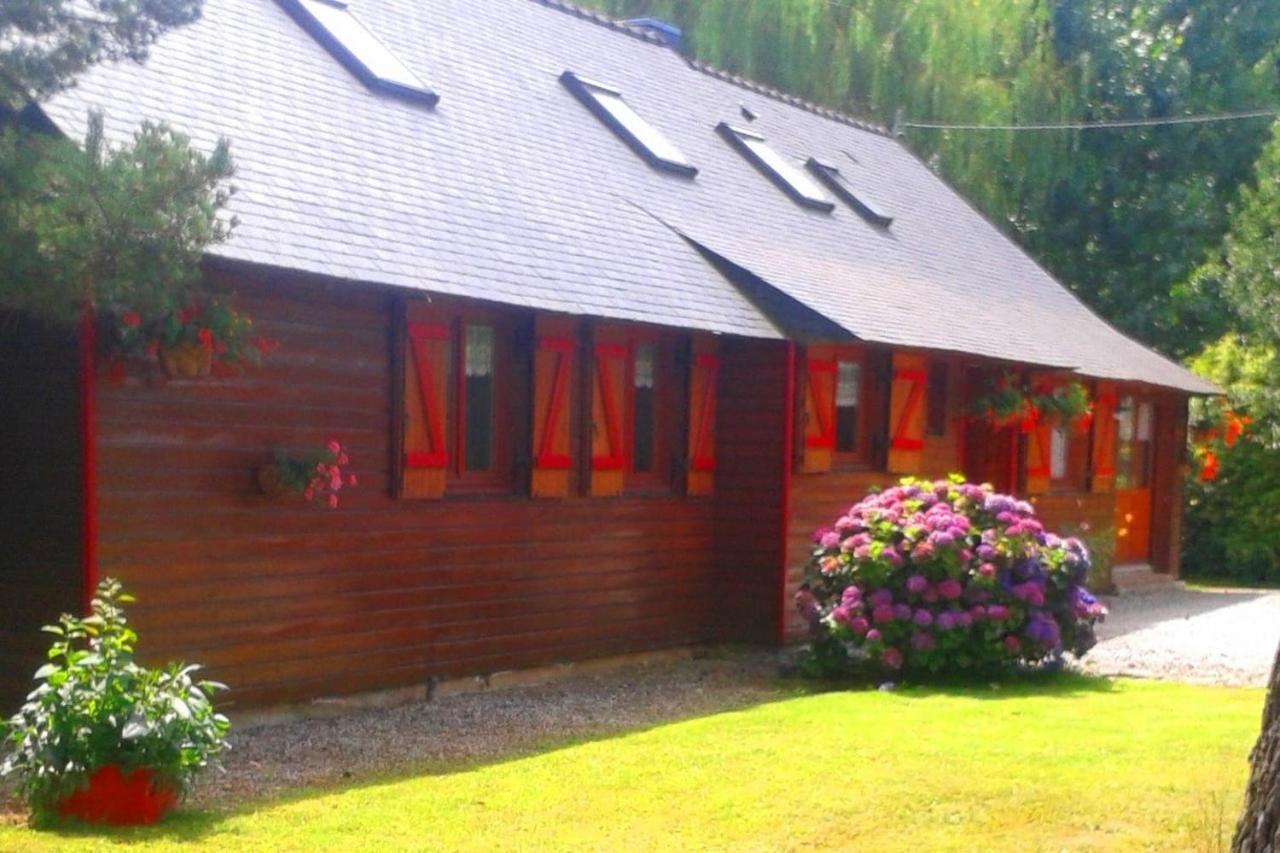 Chez Christine Bed & Breakfast Noyal-Pontivy ภายนอก รูปภาพ