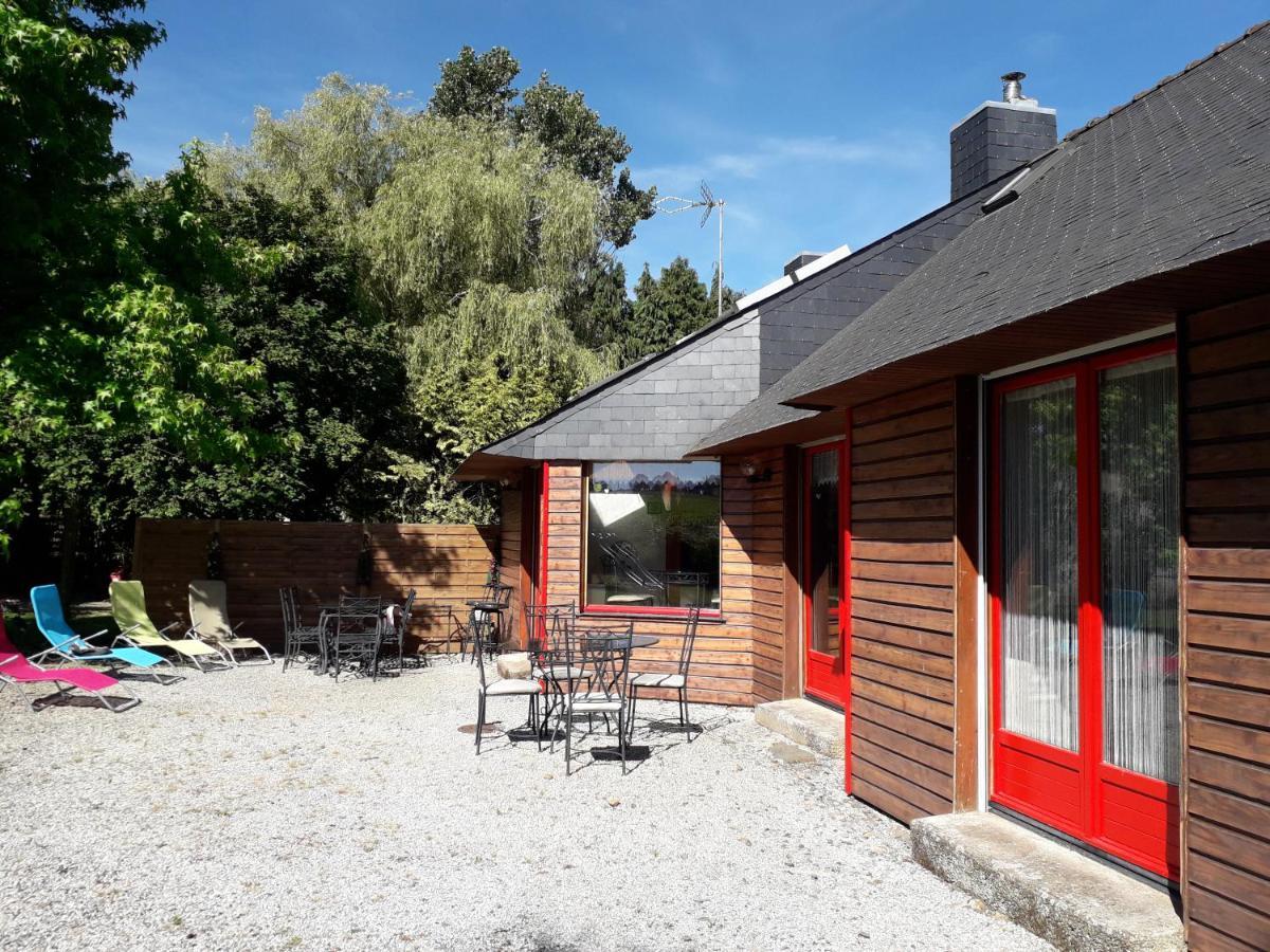 Chez Christine Bed & Breakfast Noyal-Pontivy ภายนอก รูปภาพ