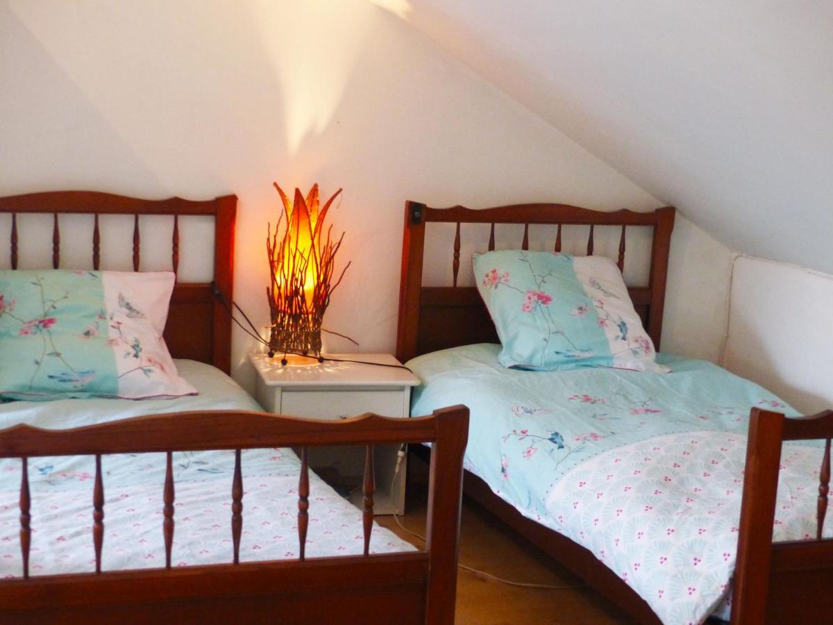 Chez Christine Bed & Breakfast Noyal-Pontivy ภายนอก รูปภาพ