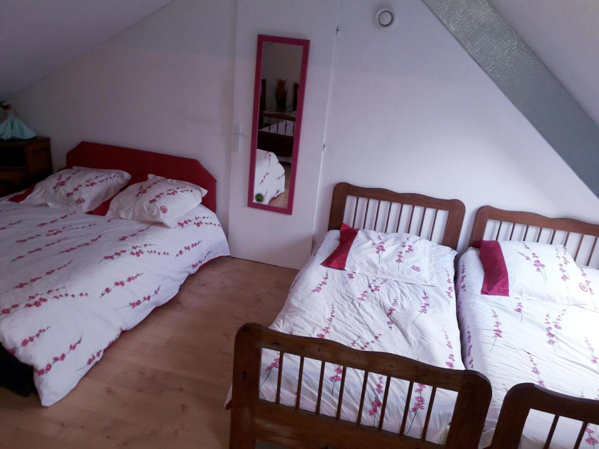 Chez Christine Bed & Breakfast Noyal-Pontivy ภายนอก รูปภาพ