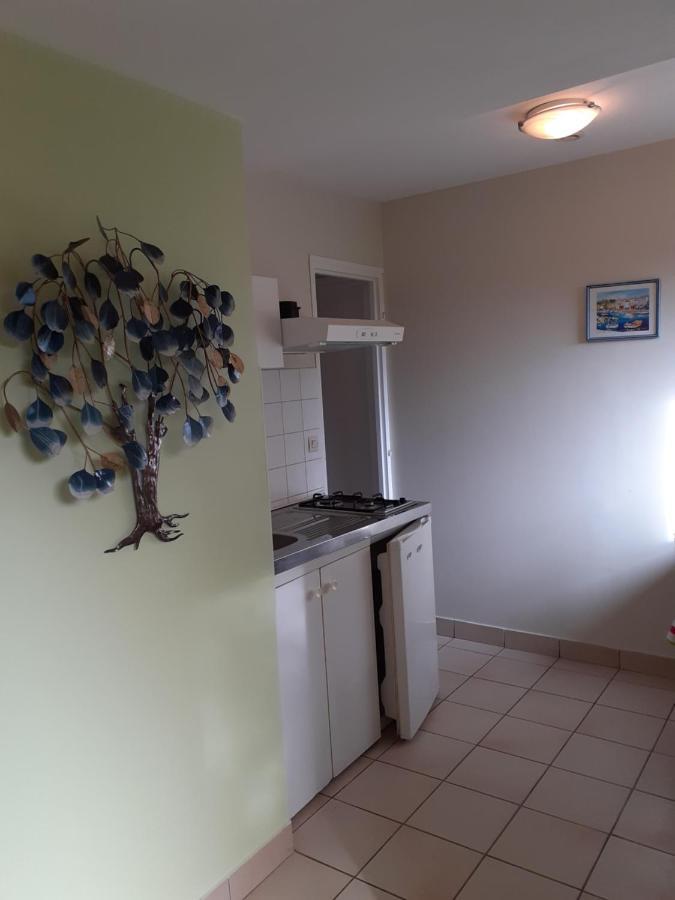 Chez Christine Bed & Breakfast Noyal-Pontivy ภายนอก รูปภาพ