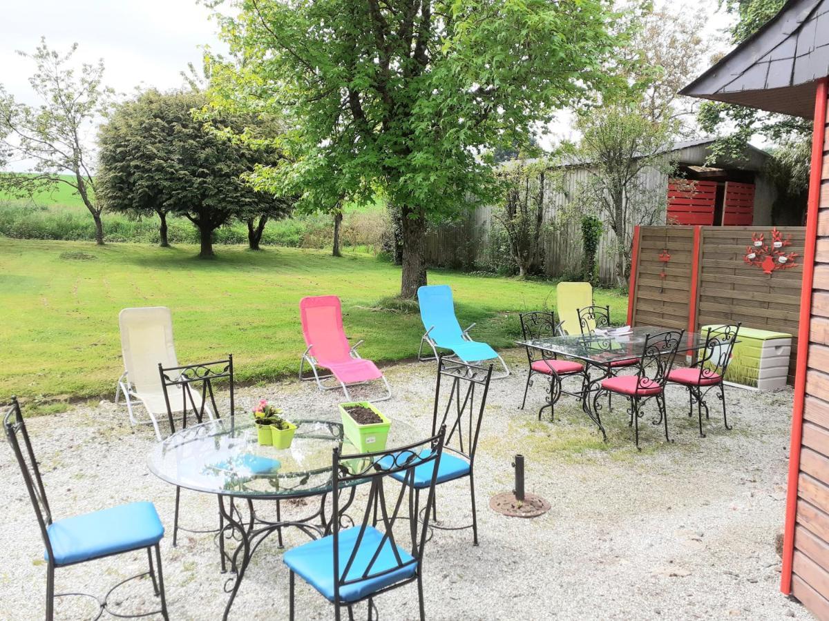 Chez Christine Bed & Breakfast Noyal-Pontivy ภายนอก รูปภาพ
